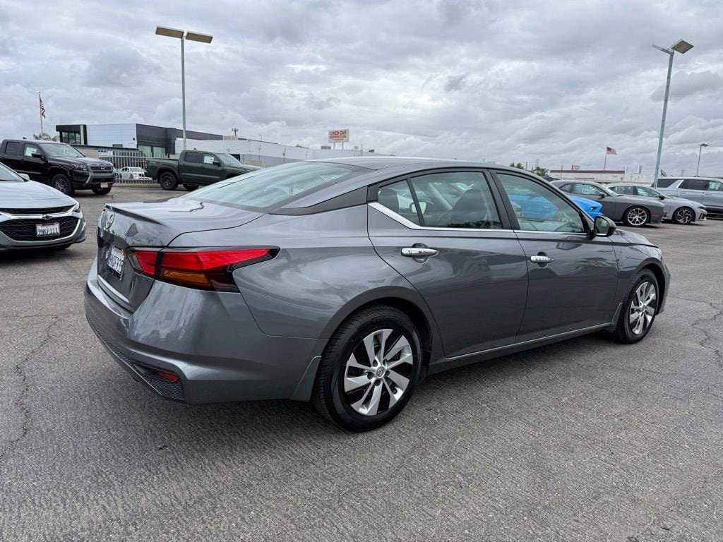 2024 Nissan Altima 2.5 S photo 5