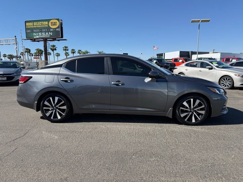 2021 Nissan Sentra SV photo 6