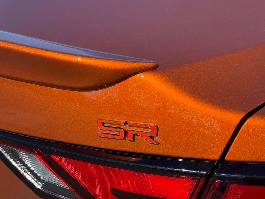 2025 Nissan Sentra SR photo 3