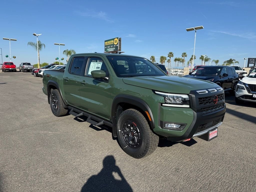 2026 Nissan Frontier Crew Cab 4x4 PRO-4X 