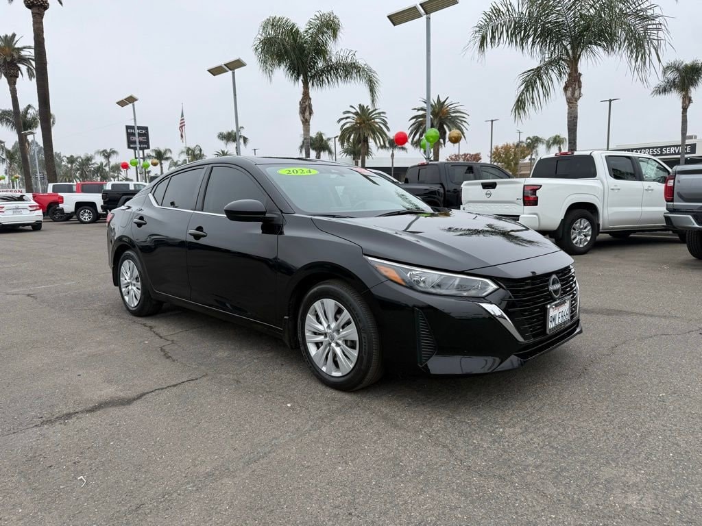 2024 Nissan Sentra S's photo