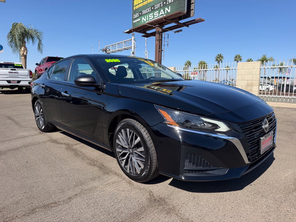 2025 Nissan Altima SV FWD 