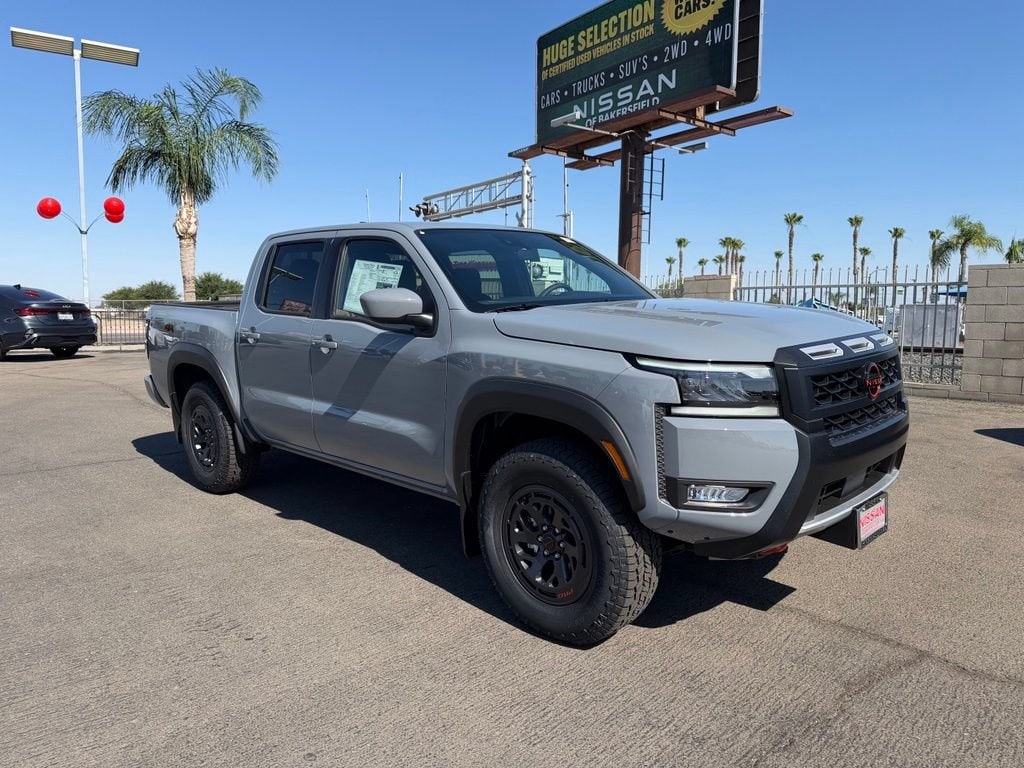 2026 Nissan Frontier Crew Cab 4x4 PRO-4X 