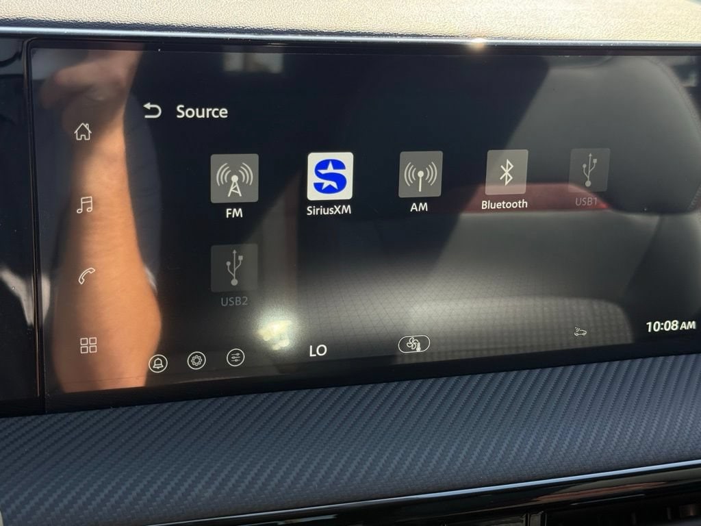 2026 Nissan KICKS SR - Photo 28