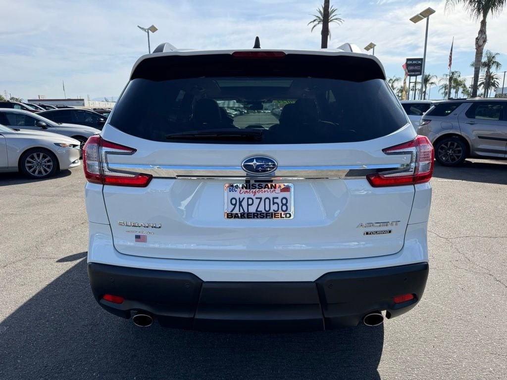 2024 Subaru Ascent Touring photo 4