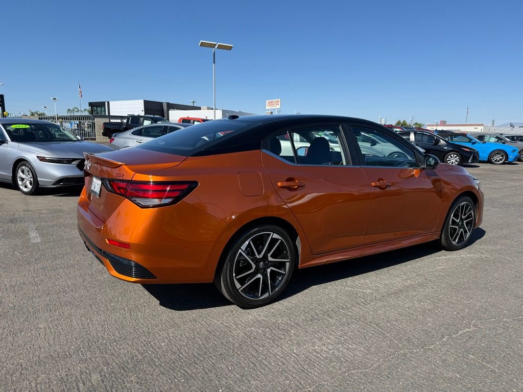 2025 Nissan Sentra SR photo 5