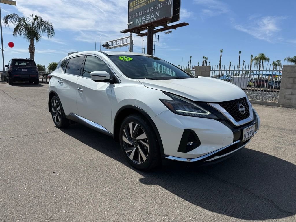 2023 Nissan Murano SL FWD's photo