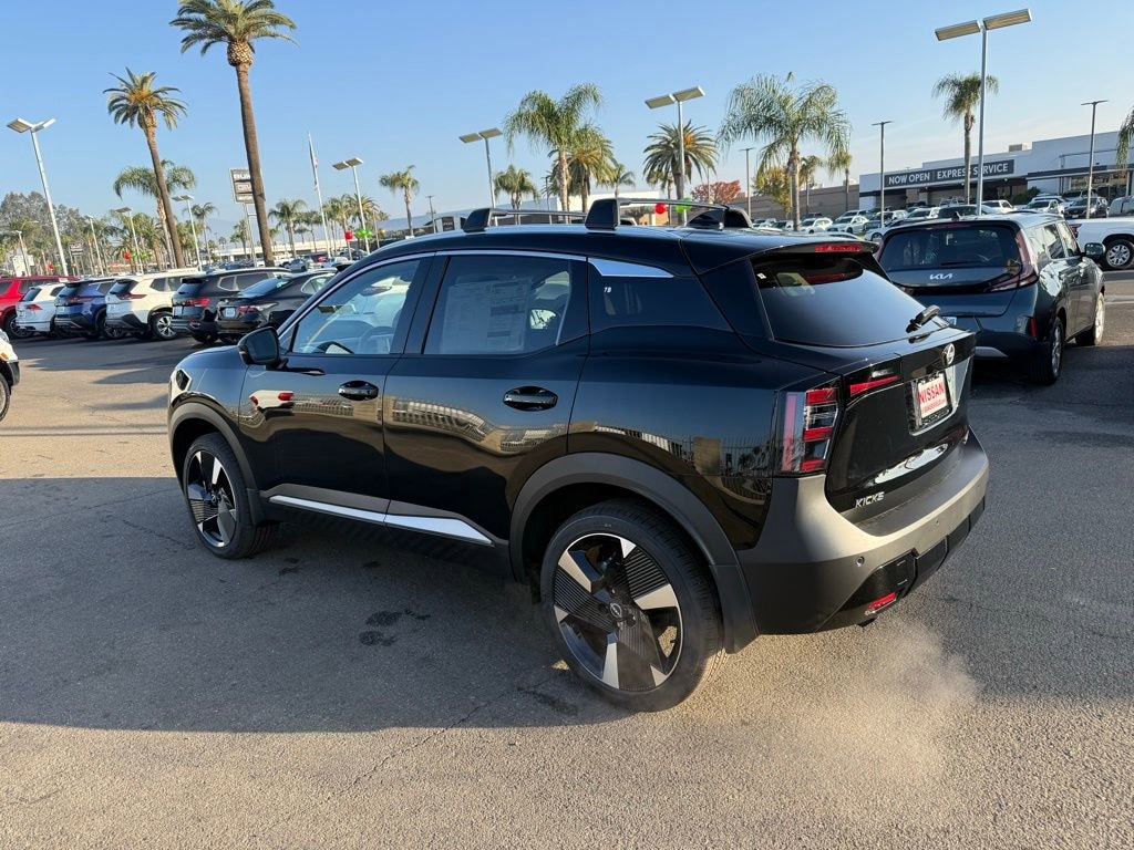New 2026 Nissan Kicks SR SR AWD