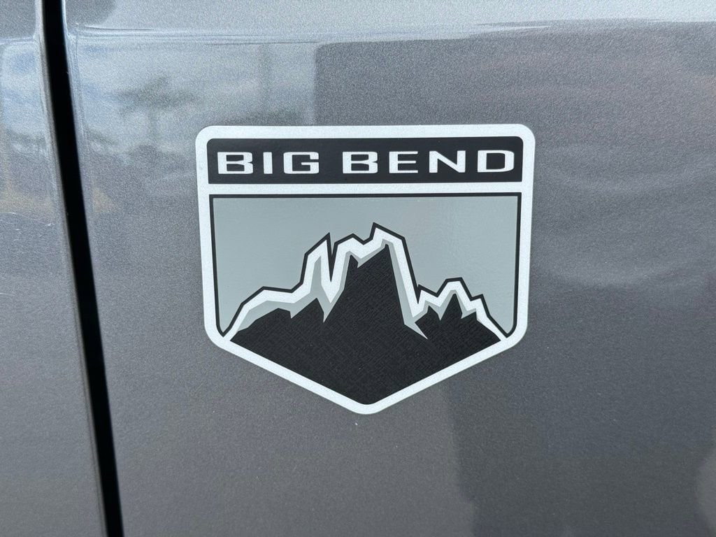 2025 Ford Bronco Big Bend photo 3