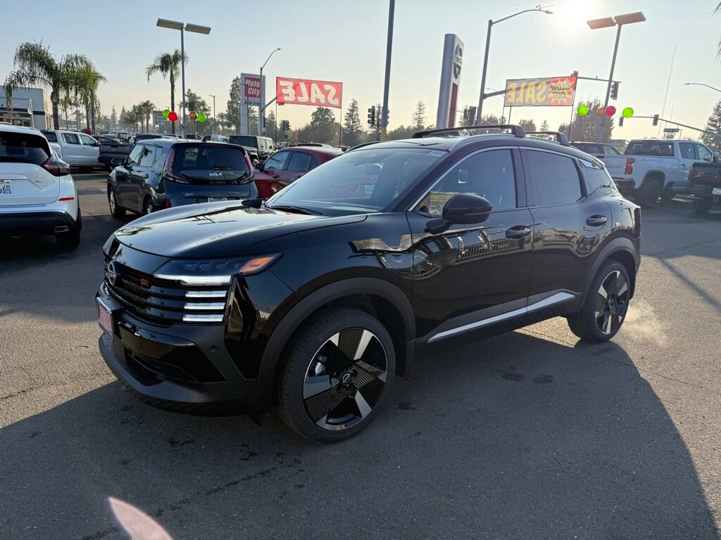 New 2026 Nissan Kicks SR SR AWD
