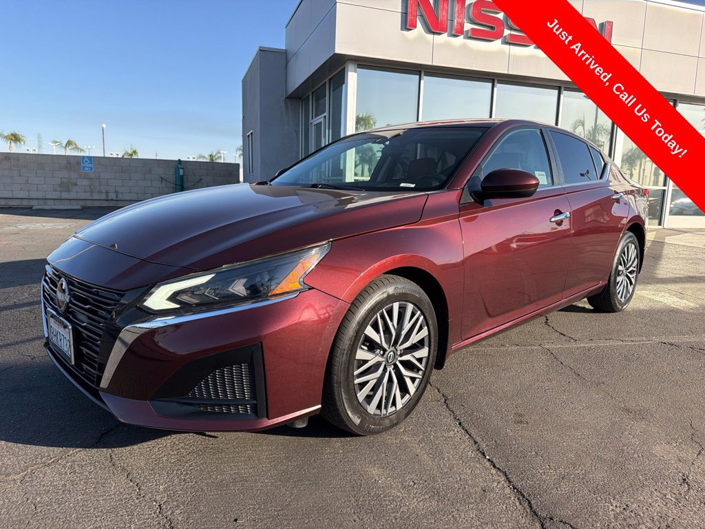 2023 Nissan Altima Sedan 