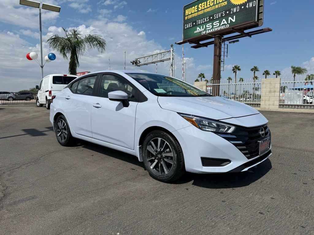 2025 Nissan Versa Sedan SV's photo