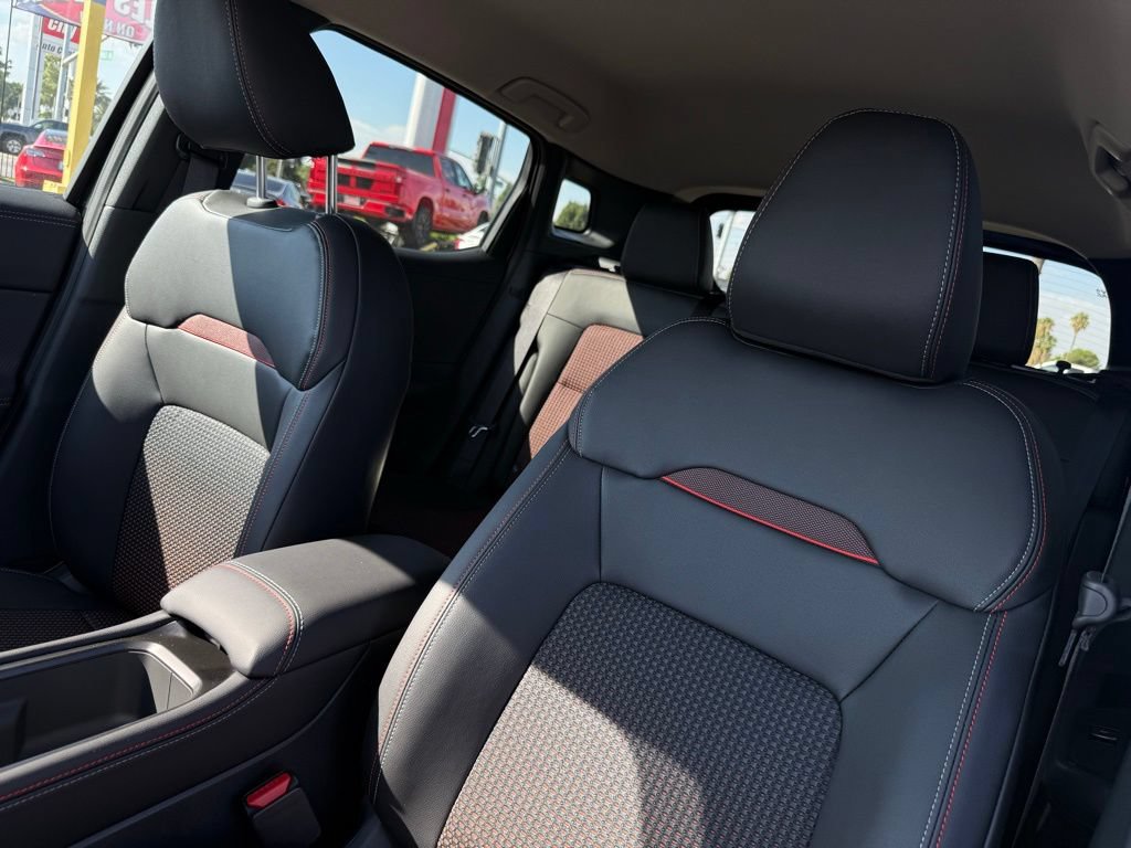 2026 Nissan KICKS SR - Photo 15