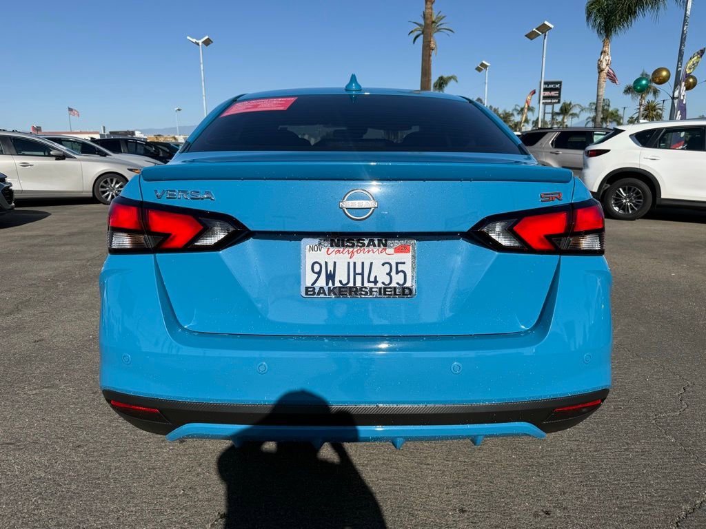 2025 Nissan Versa SR photo 4