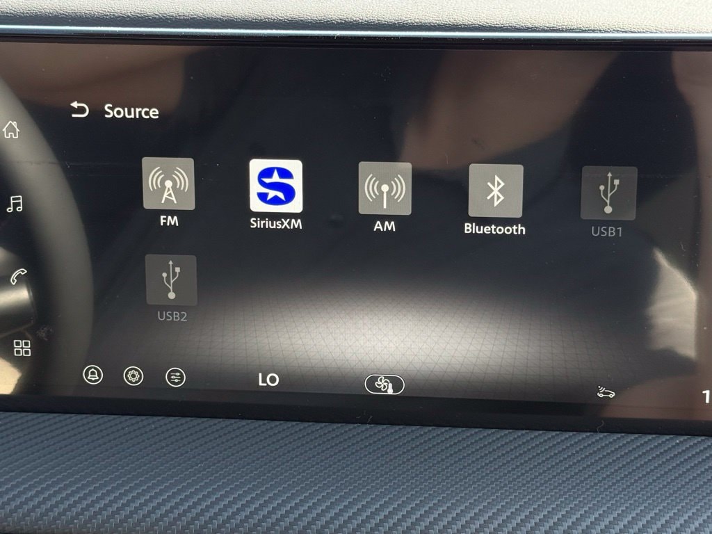 2026 Nissan KICKS SR - Photo 28