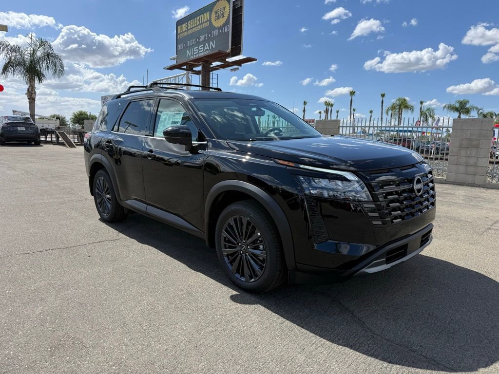 2026 Nissan Pathfinder SL 2WD 