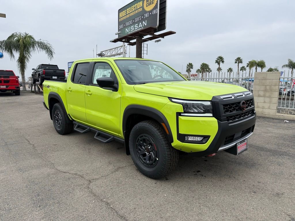 2026 Nissan Frontier PRO-4X's photo