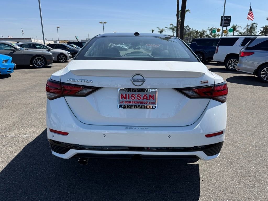 2024 Nissan Sentra SR photo 4