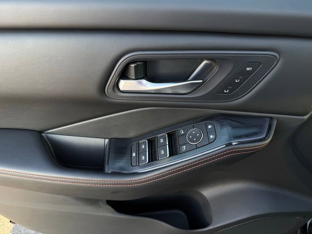 2025 Nissan Rogue Rock Creek - Photo 20