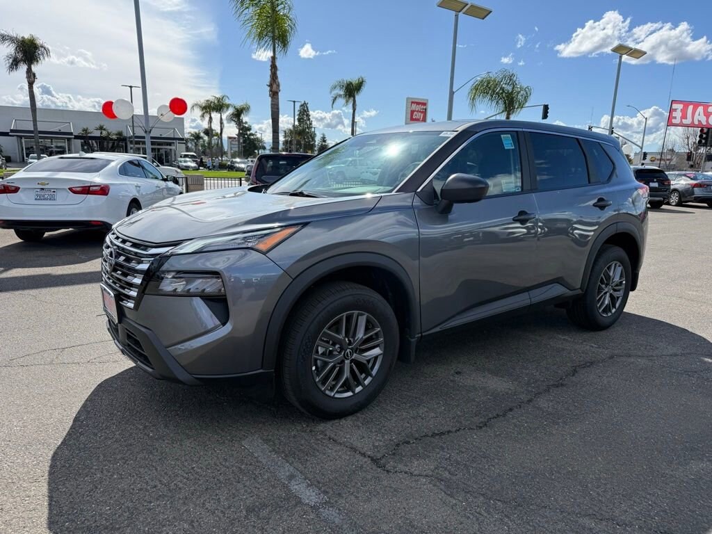 New 2026 Nissan Rogue S FWD S *Ltd Avail*