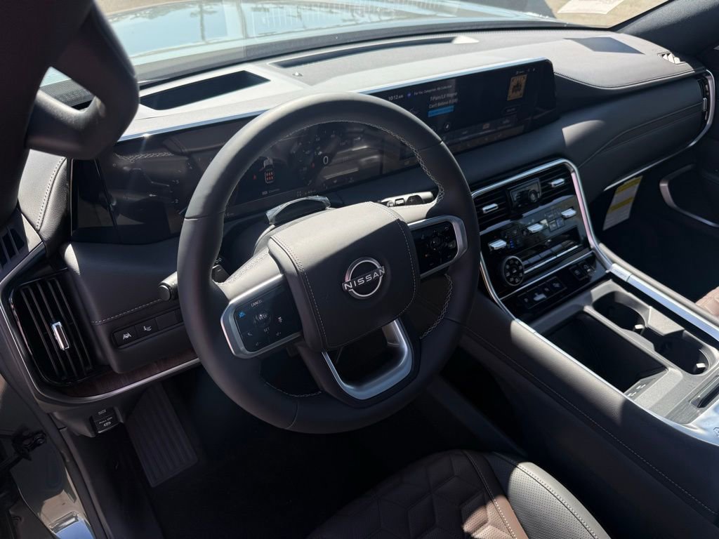2025 Nissan Armada Platinum Reserve - Photo 18