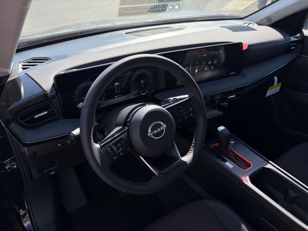 2026 Nissan KICKS SR - Photo 17
