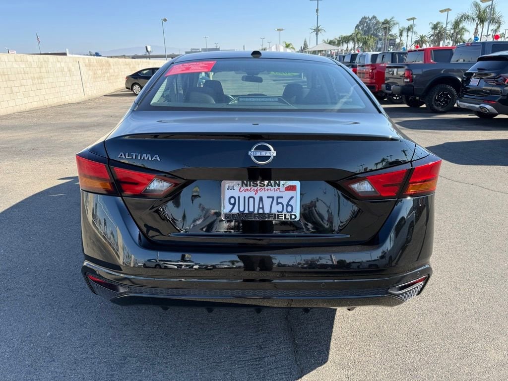2025 Nissan Altima S photo 4