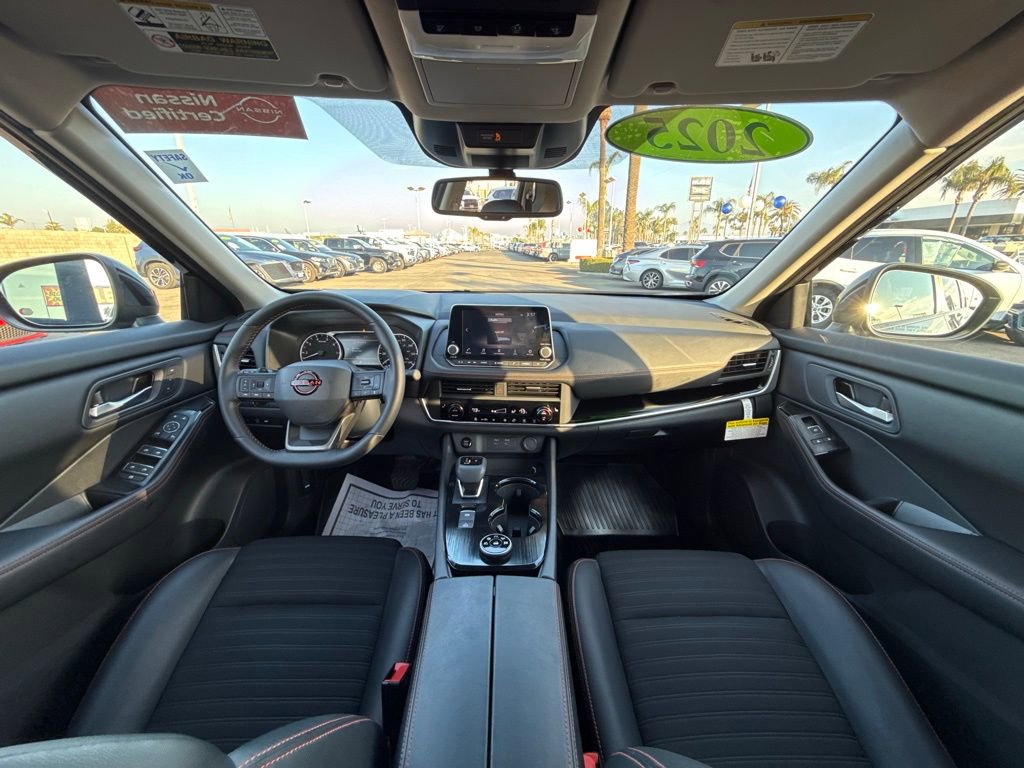 2025 Nissan Rogue Rock Creek - Photo 15