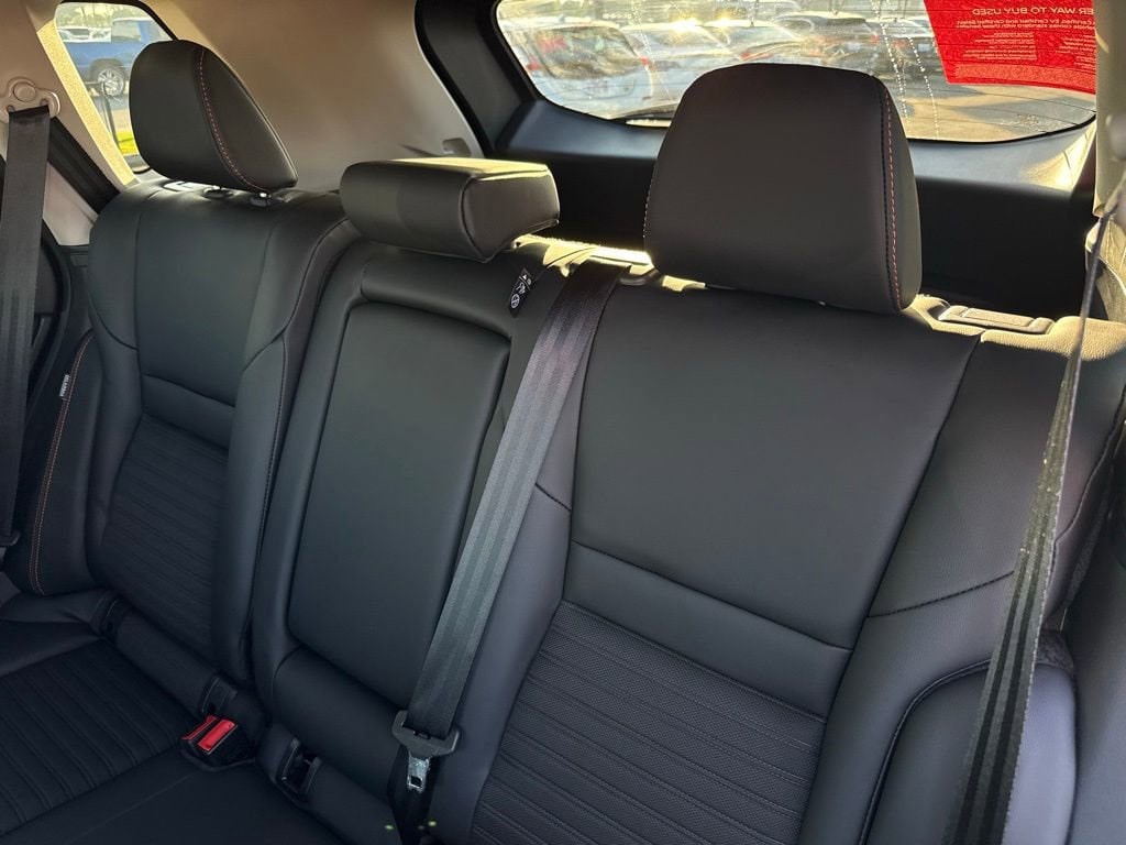 2025 Nissan Rogue Rock Creek - Photo 11