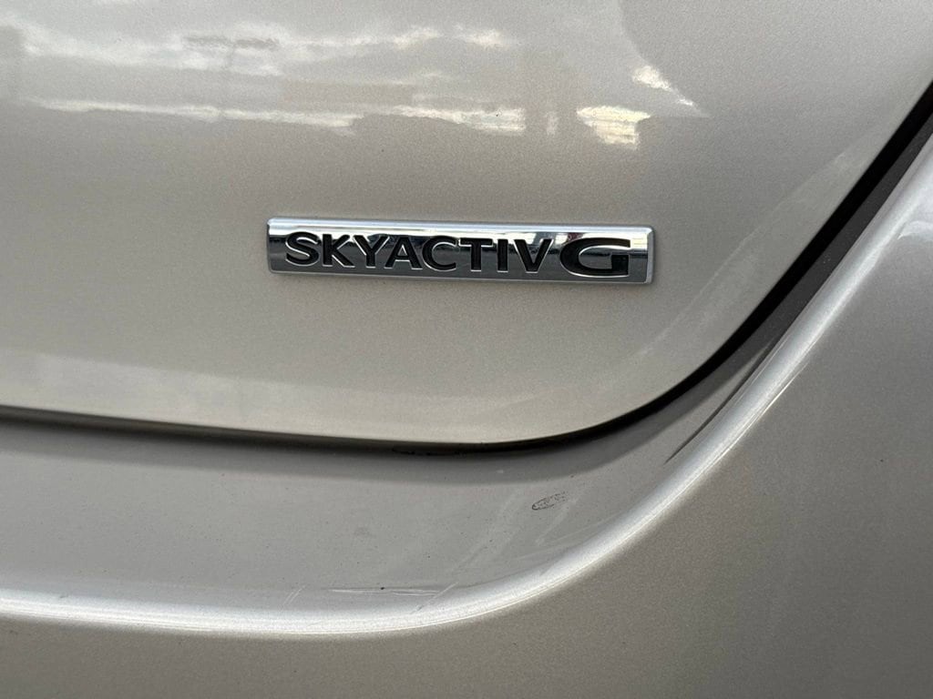 2025 Mazda Mazda3 Sedan 2.5 S Preferred photo 3