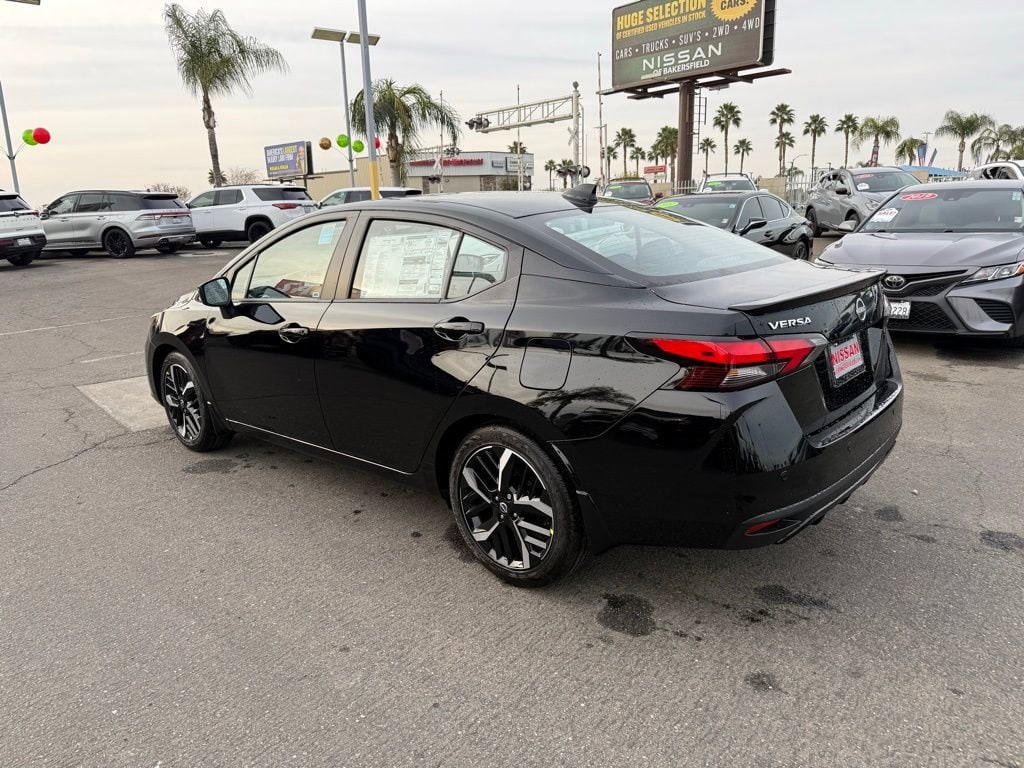 New 2025 Nissan Versa SR SR CVT