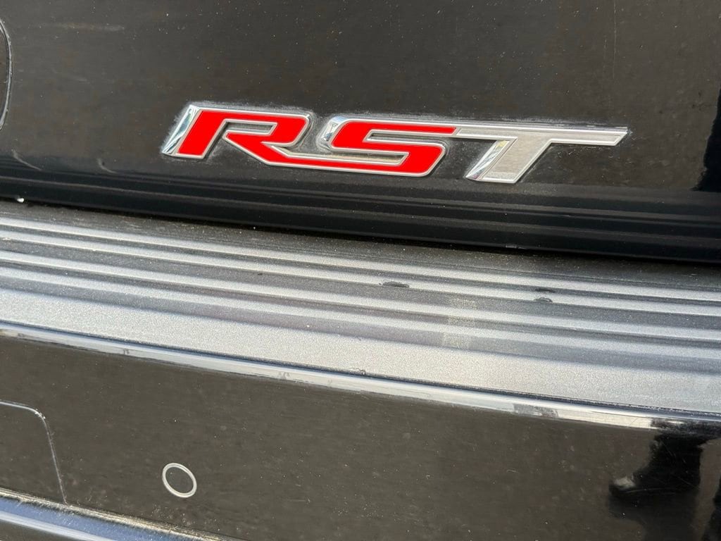2023 Chevrolet Tahoe RST photo 3