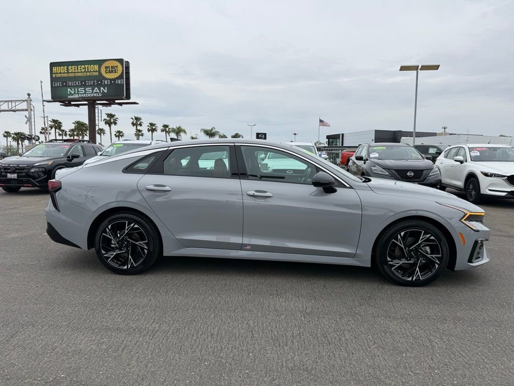2025 Kia K5 GT-Line photo 6