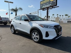 2025 Nissan Kicks Play S S FWD