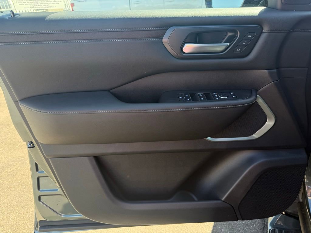 2025 Nissan Armada Platinum Reserve - Photo 19