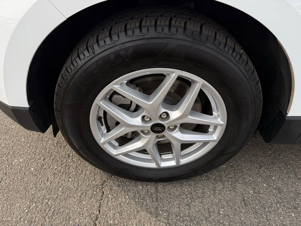 2024 Ford Edge SEL - Photo 9