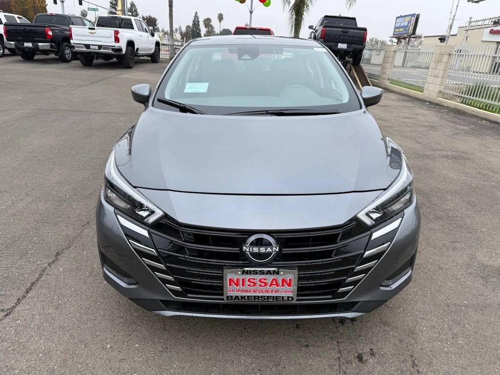 New 2025 Nissan Versa SV SV CVT