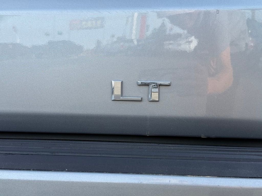 2024 Chevrolet Tahoe LT photo 3