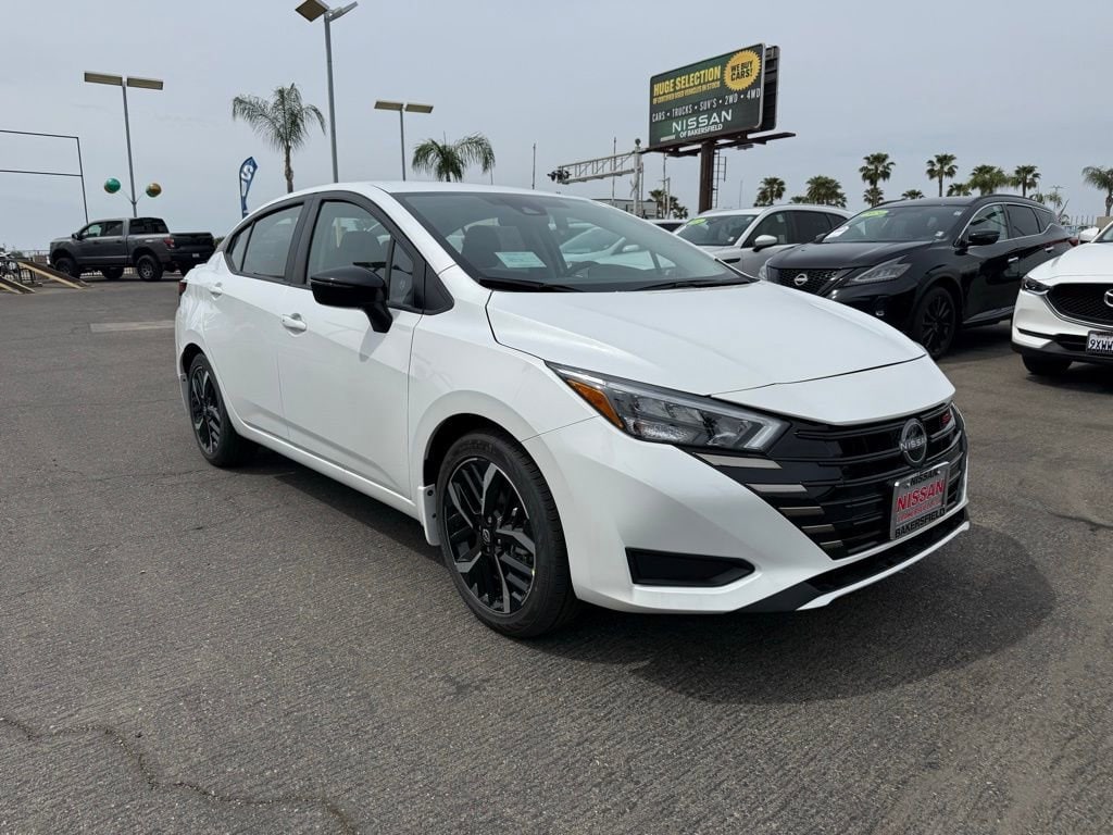 2025 Nissan Versa Sedan SR