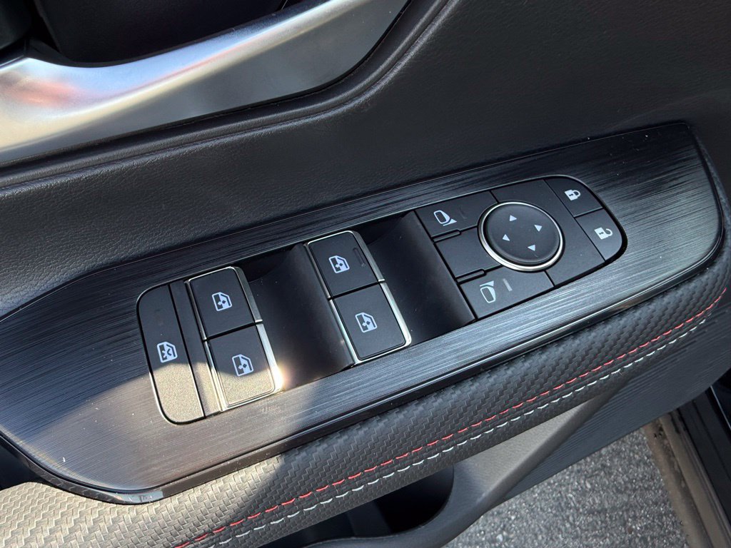 2026 Nissan KICKS SR - Photo 20