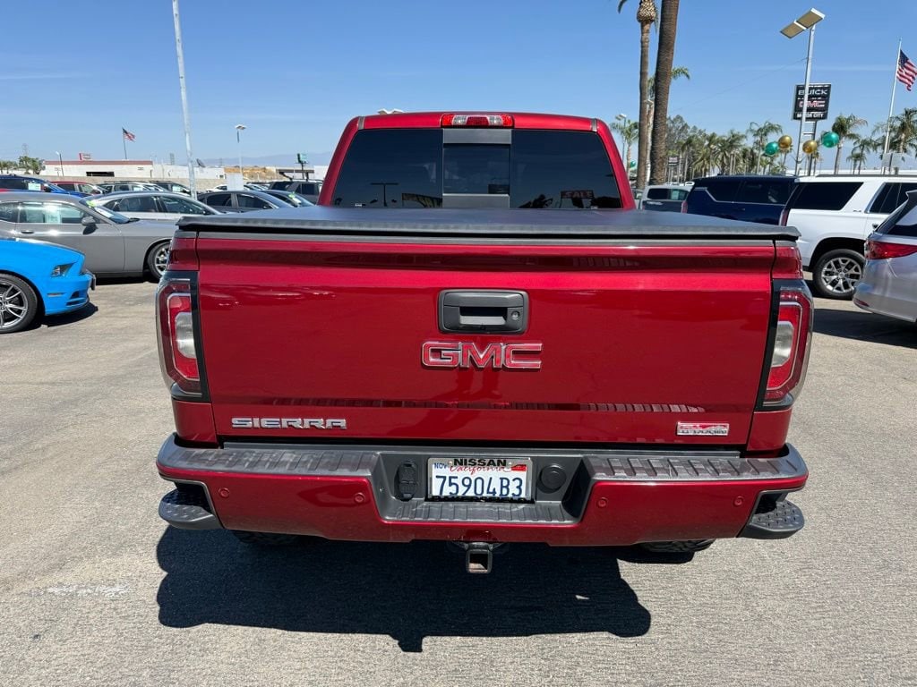 2018 GMC Sierra 1500 SLT photo 4