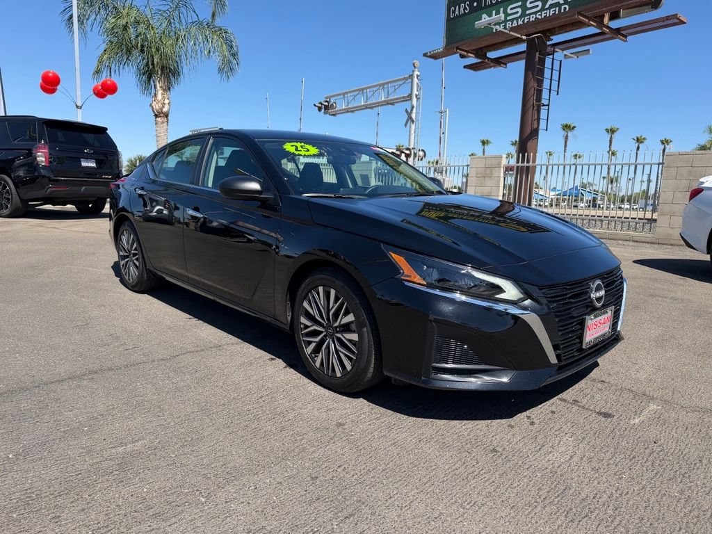 2025 Nissan Altima SV FWD 