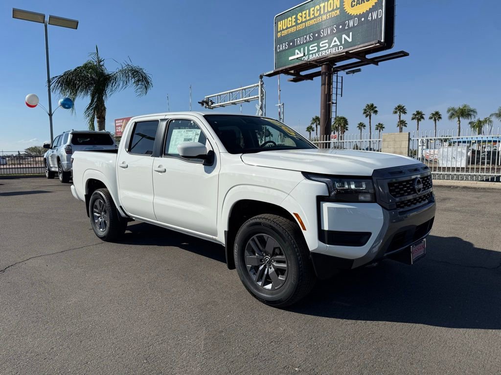 2026 Nissan Frontier SV's photo