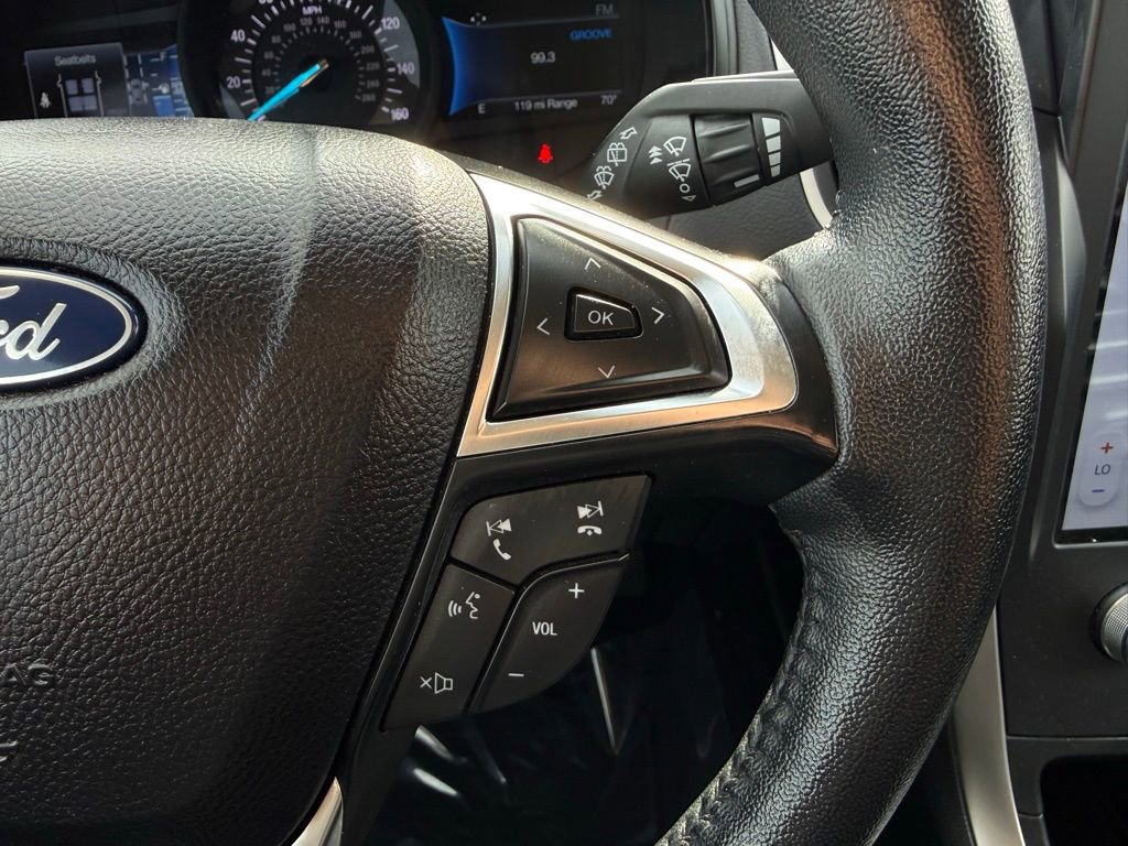 2024 Ford Edge SEL - Photo 25