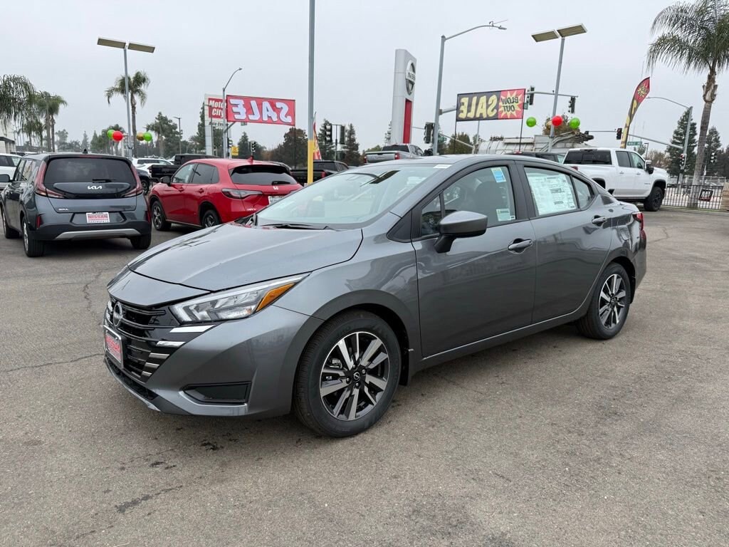 New 2025 Nissan Versa SV SV CVT