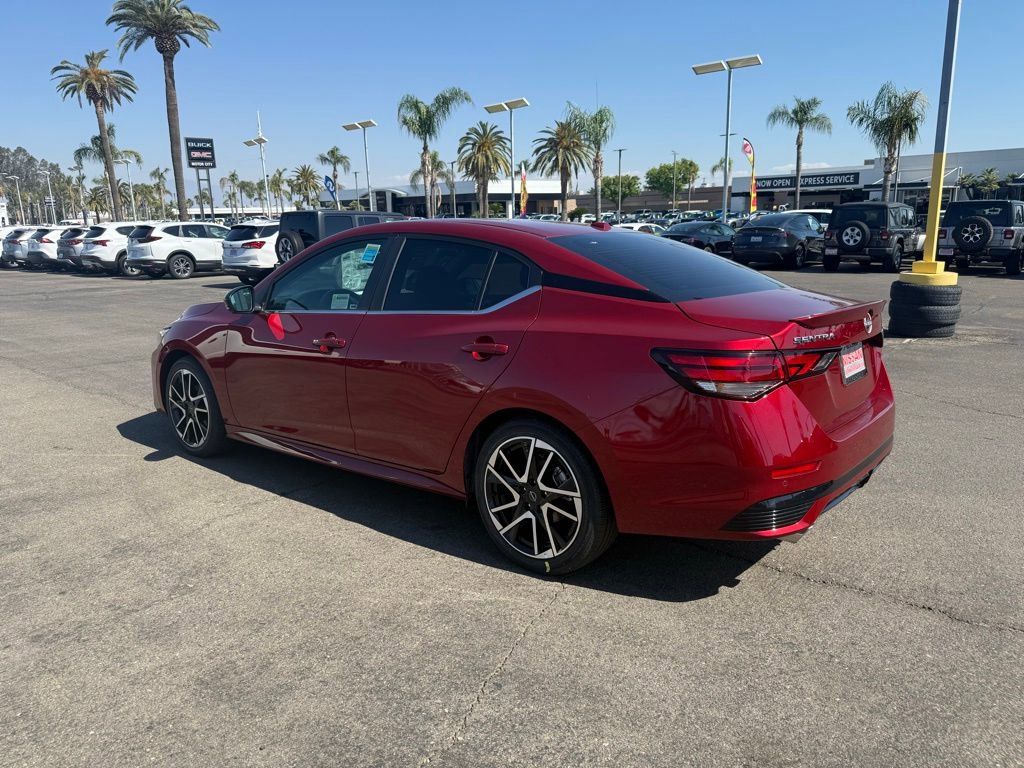 2025 Nissan Sentra SR photo 4