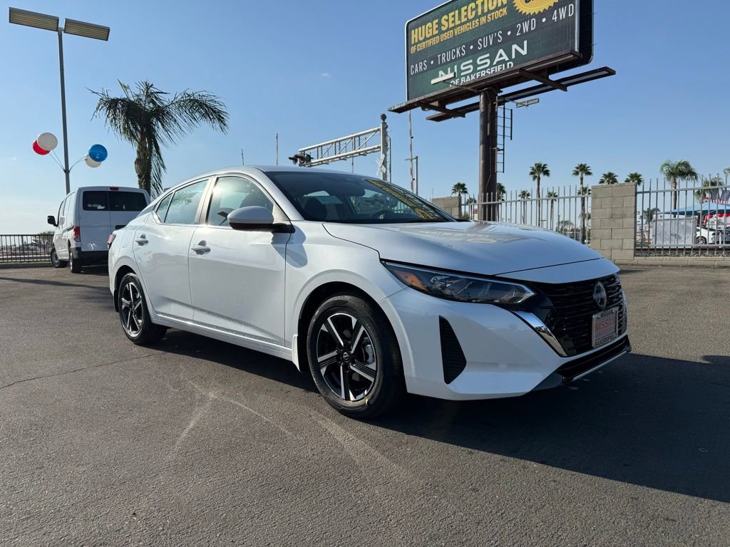 2025 Nissan Sentra SV's photo