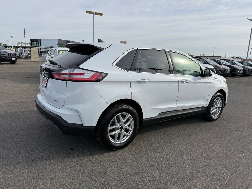 2024 Ford Edge SEL - Photo 6