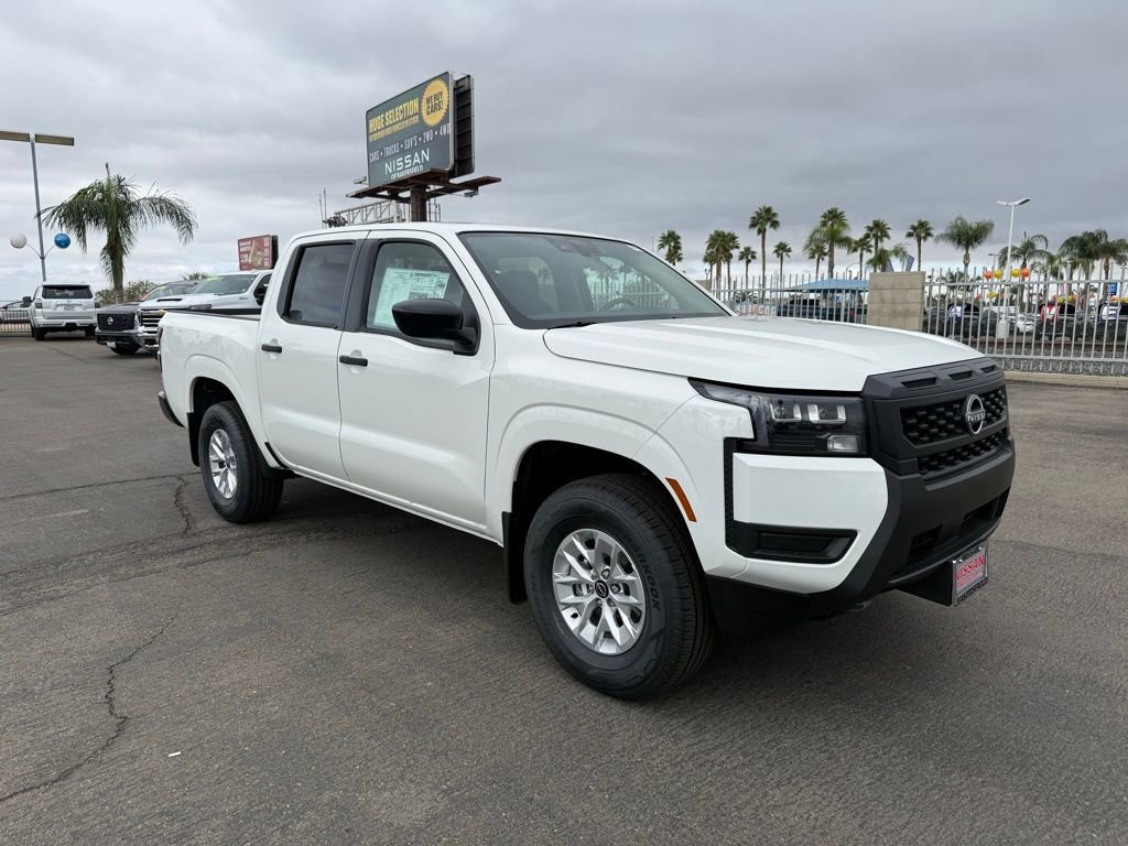 2026 Nissan Frontier S's photo