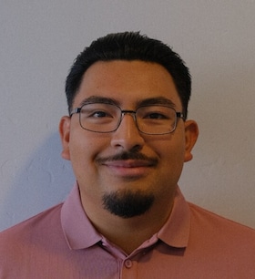 Staff member Jonathan Martinez from ID_aea30327046d